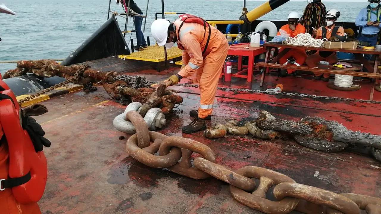 Cambio de Monoboya 42” Coveñas, Colombia